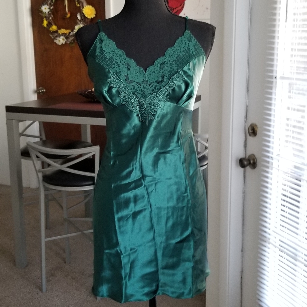 Vintage Victoria's Secret sexy silky lace nightie